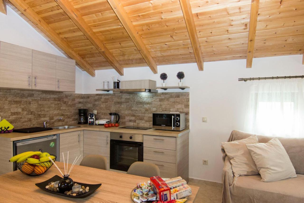 Selinitsa Stone Studio - Mani Seaview Retreat Agios Nikolaos  Luaran gambar